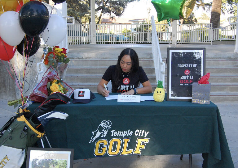 Yang swings into Division II golf